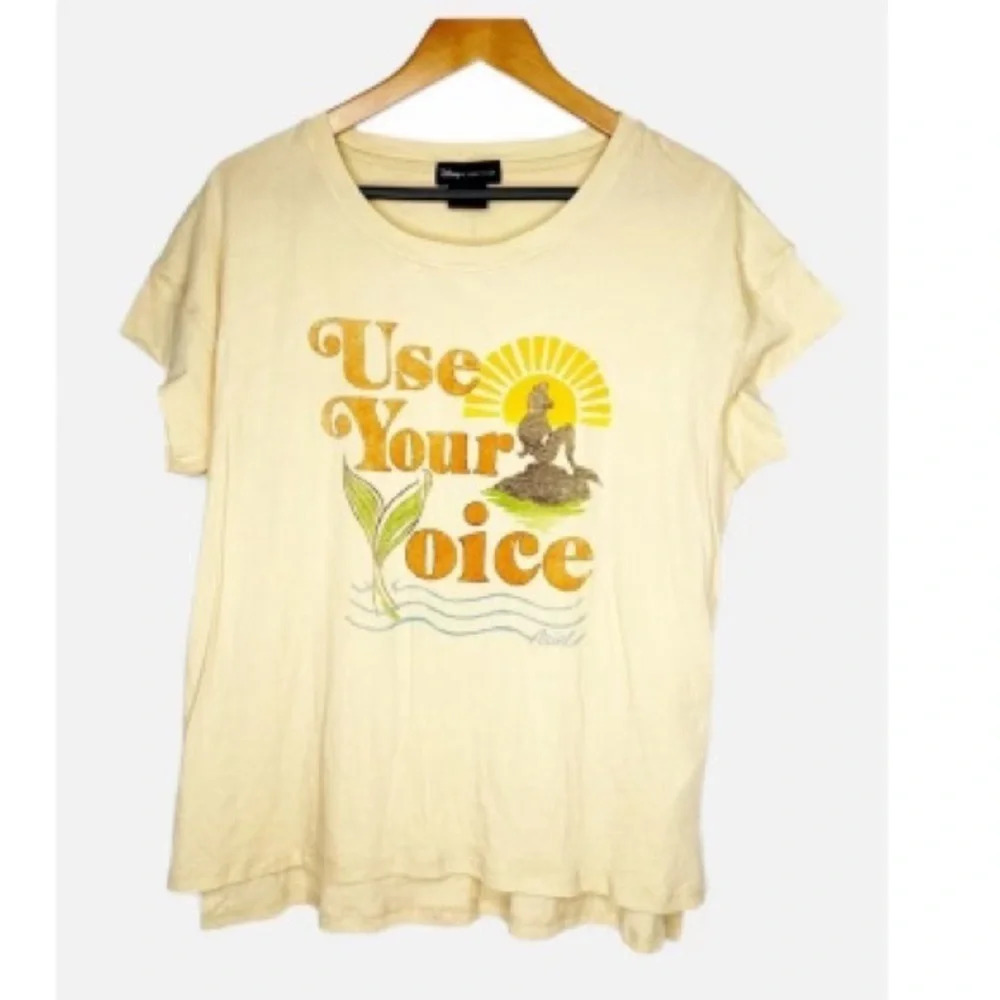 Disney x Junkfood Ariel Use Your Voice Tee Size Large